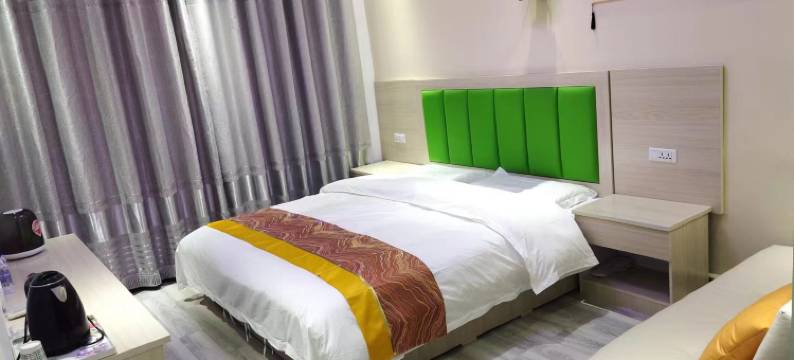 泽熙影院酒店(西安思源学院店)图片