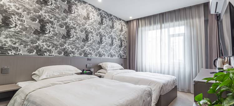 如家华驿精选酒店(鸭绿江断桥火车站店)图片