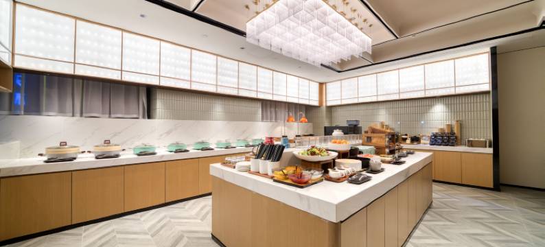 杭州九堡客运中心九天环北亚朵酒店图片