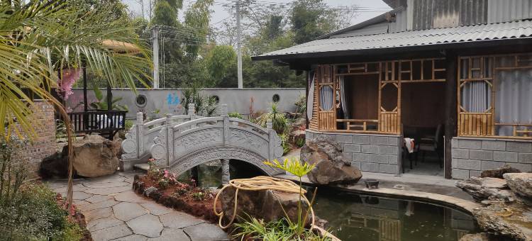 花筑·腾冲梅缘阁温泉度假民宿(荷花镇店)图片