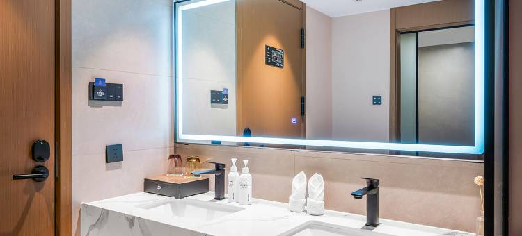 美豪酒店(芒市机场店)图片