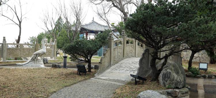 东尊山庄(泰山中天门景区店)图片