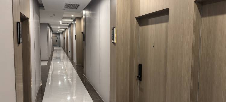 如家华驿精选酒店(解放碑步行街洪崖洞店)图片