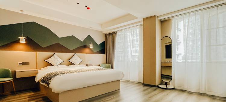 Dora·朵拉时光酒店(乐山张公桥美食街店)图片