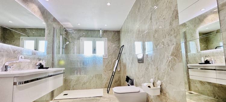 安静民宿雅典市中心-整套两居室-顶楼100平米阳台看雅典日出日落(Quiet House-Athens Center 100 Meters Balcony on the Top Floor)图片