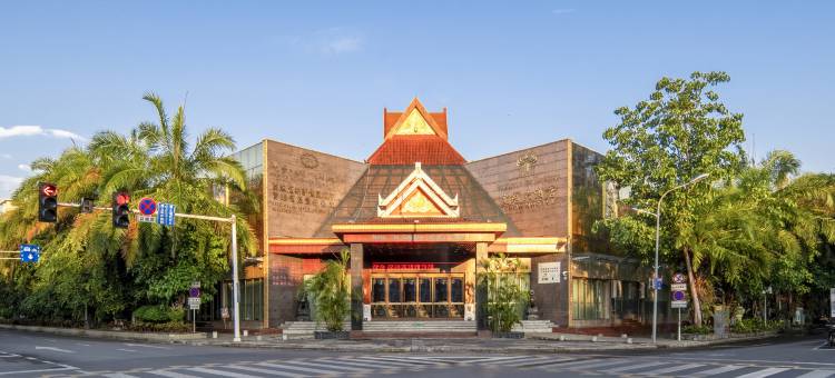 西双版纳景洪市皇冠大酒店(爱琴海商城泼水广场店)图片