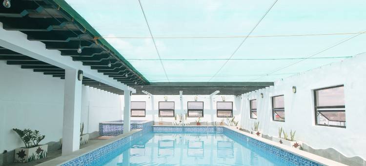 RedDoorz @ Sun Miles Condominium图片