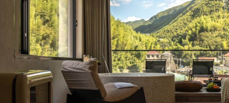 安吉青石上·Cave汤泉民宿图片