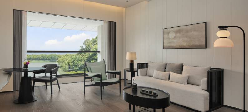 广州鸣泉居酒店图片