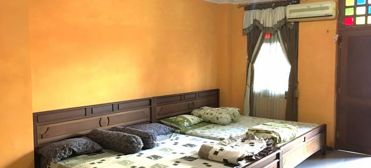 阿拉米酒店靠近阿伦-阿伦克拉滕(Hotel Alami near Alun-Alun Klaten)图片