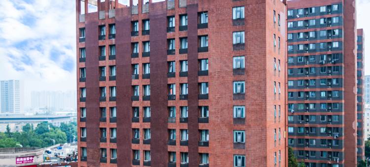 锦江之星(武汉光谷金融港工程大学店)图片