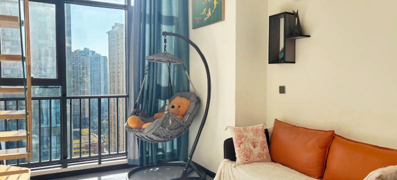 以礼娜姑民宿(云南财经大学龙泉校区万彩城店)图片