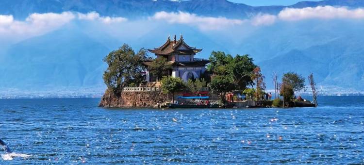 汐下月上·露台观海丨拍照出片·270°全海景美宿(大理洱海店)图片