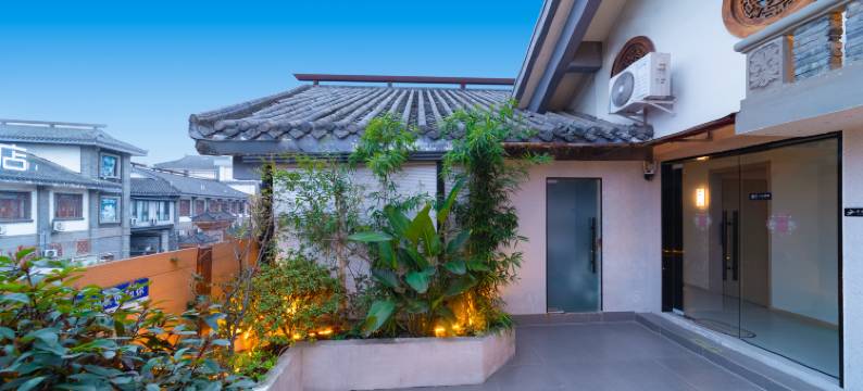 自在天民宿(都江堰景区南桥店)图片