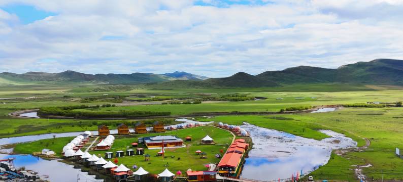 若尔盖豪生·云洁酒店图片