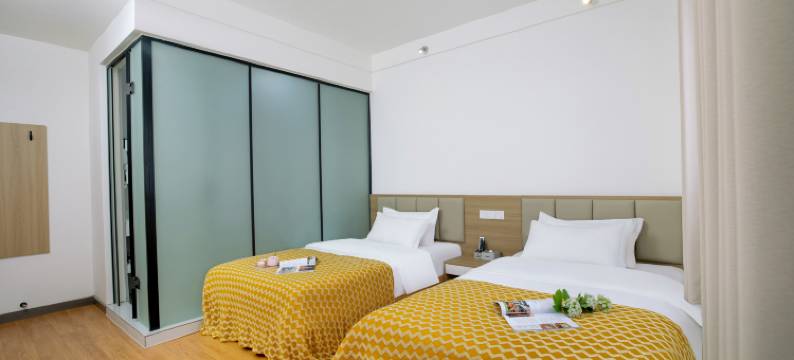 开封桃喜民宿(万岁山武侠城店)图片