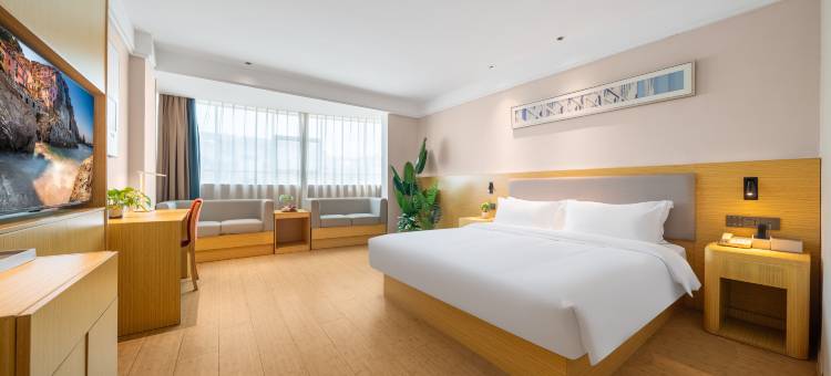 云漫酒店(上饶师范学院医学专科店)图片