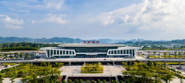 时光电竞酒店(崇左中心步行街高铁南站店)图片