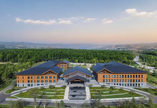 海棠陇县度假酒店外景图