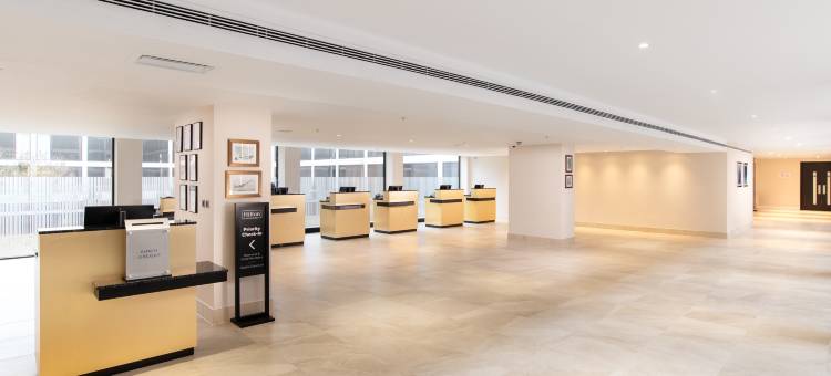 伦敦盖特威克机场希尔顿酒店(Hilton London Gatwick Airport)图片