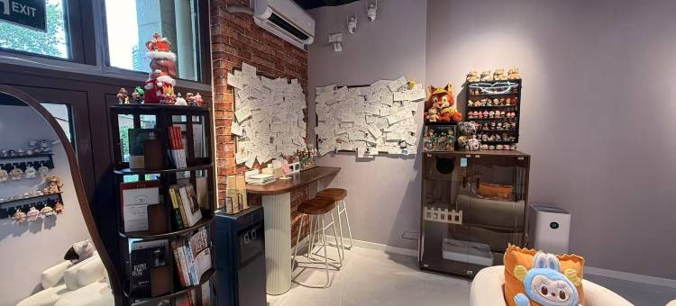 草莓青年旅舍(火车站栈桥店)图片