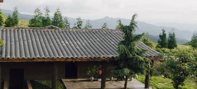 此门中·阚牧场度假庄园(乌蒙大草原店)图片