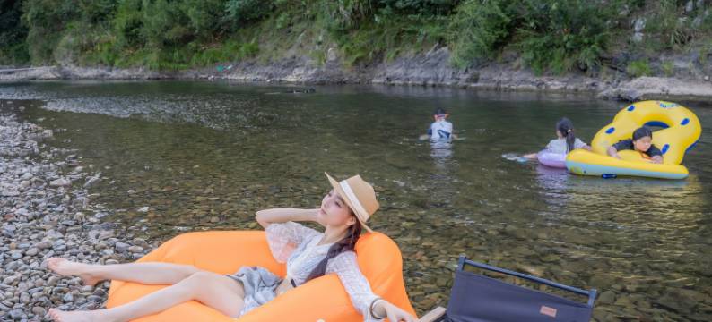 忆时光丨枕溪上·伴山草坪ins风美宿(皖南川藏线月亮湾景区店)图片