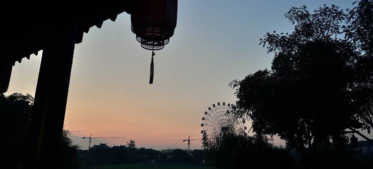 新华联铜官窑古镇月上客栈图片