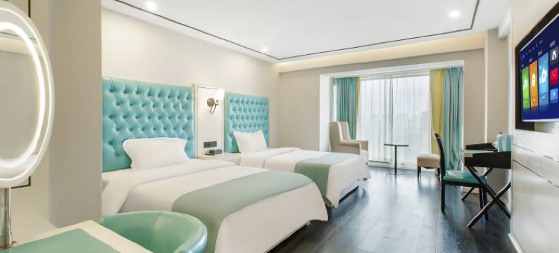 西岸酒店(都江堰融创乐园熊猫谷店)图片