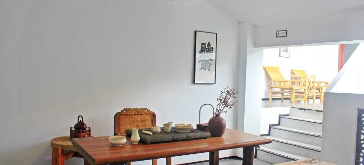 赣州照月台民宿(江南宋城郁孤台店)图片