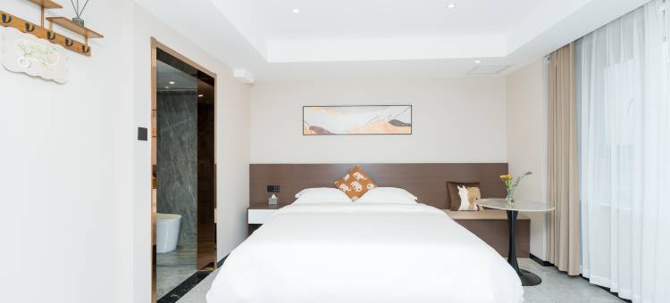 锐思特酒店(太原清徐人民广场紫林路店)图片