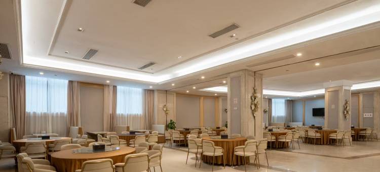 维也纳国际酒店(磐安云山溪谷店)图片