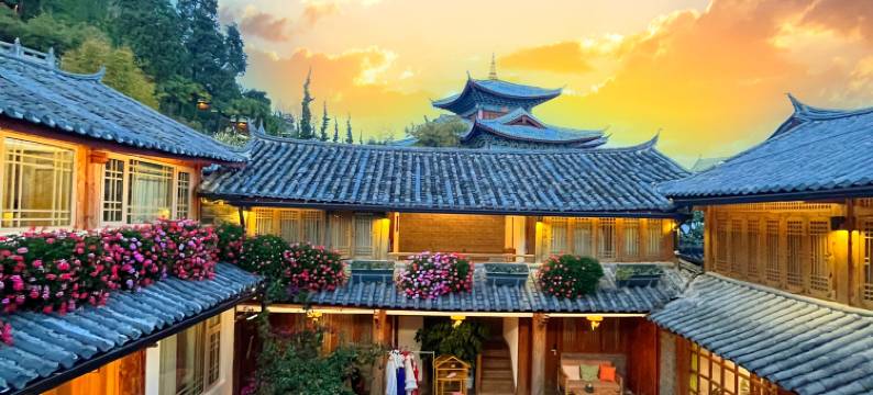 花自在•雪山逸享•空中花园360°高空度假别院(丽江古城四方街店)图片