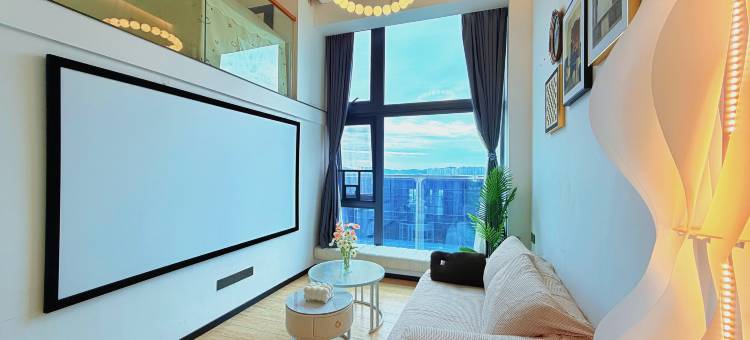 三沐居LOFT高空观景公寓(龙光世纪商务中心店)图片