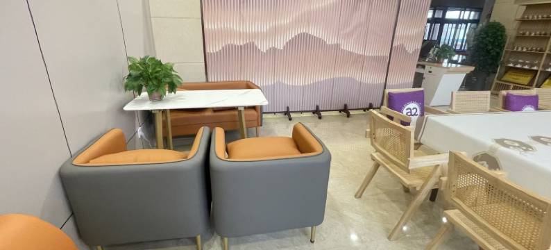 东达正辉酒店(包头金街店)图片