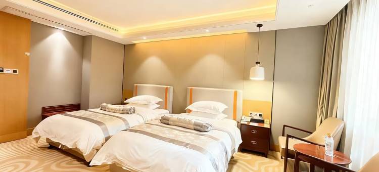 平顶山平安大厦(和平路步行街丹尼斯店)图片