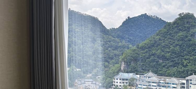 贵阳黔灵大酒店(黔灵山公园地铁站店)图片