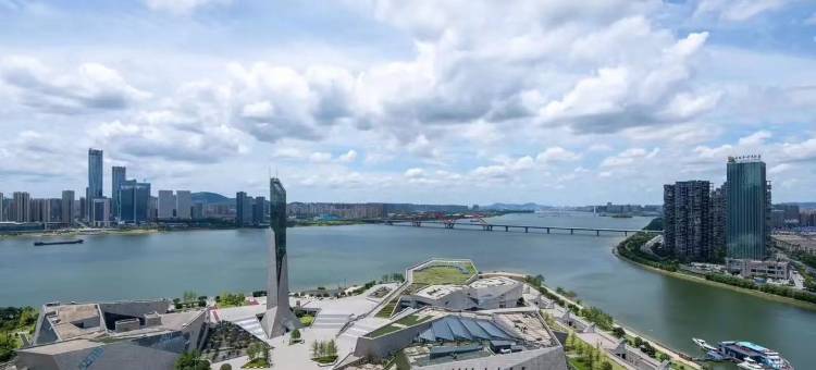 易佰酒店(长沙五一广场地铁站店)图片