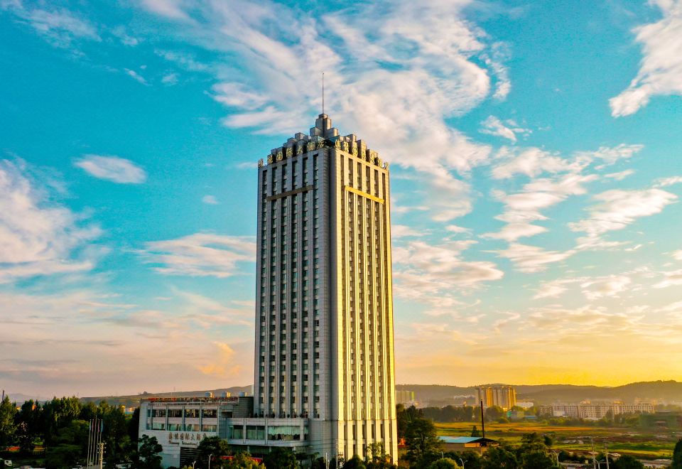 宣威滇能国际大酒店（火车站店）外景图