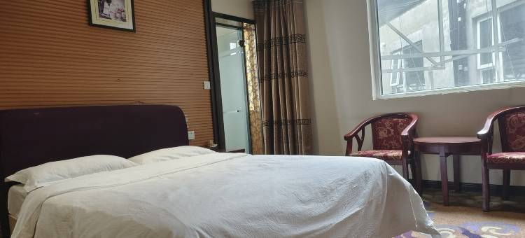 尚品酒店(淅川南阳农业职业学院店)图片