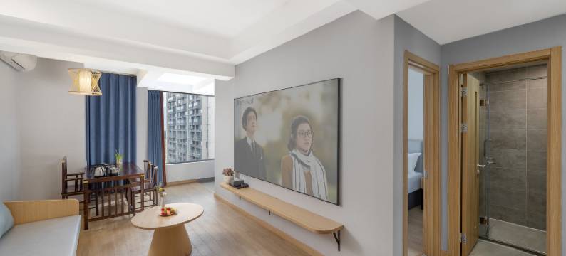 西昌汉锦酒店(邛海17度万达广场店)图片