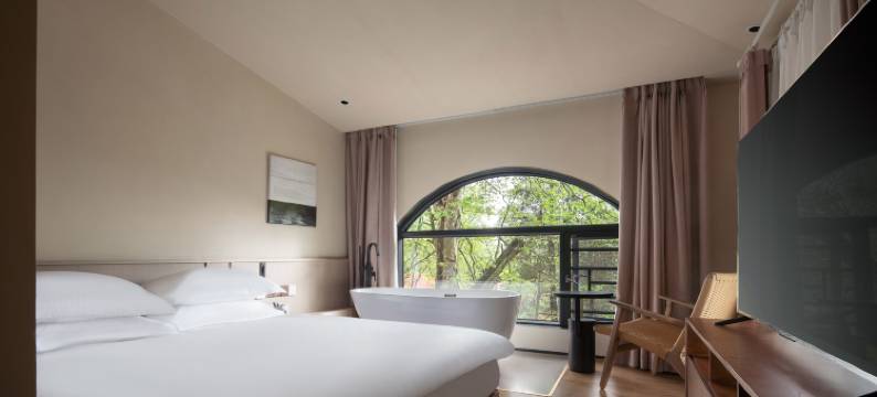 庐山·初晴山院·英格兰教会改建设计师别墅(牯岭街店)图片