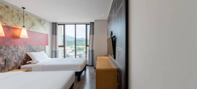 峨眉山华韵居酒店图片