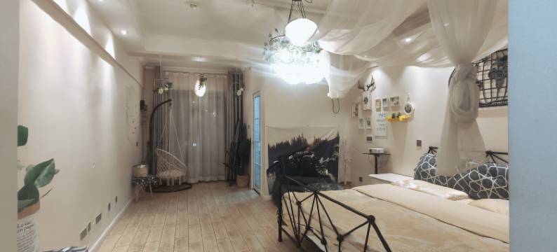 嘉仕尚主题公寓(西安凤城六路店)图片