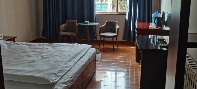 嘉祥天信宾馆图片