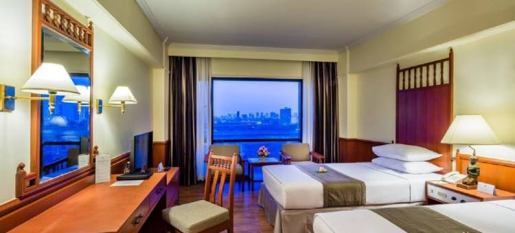 曼谷皇宫酒店(Bangkok Palace Hotel)图片