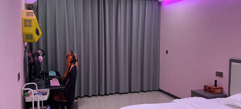 巅峰电竞酒店(平顶山新华路店)图片