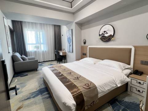 汇玩电竞君兰酒店