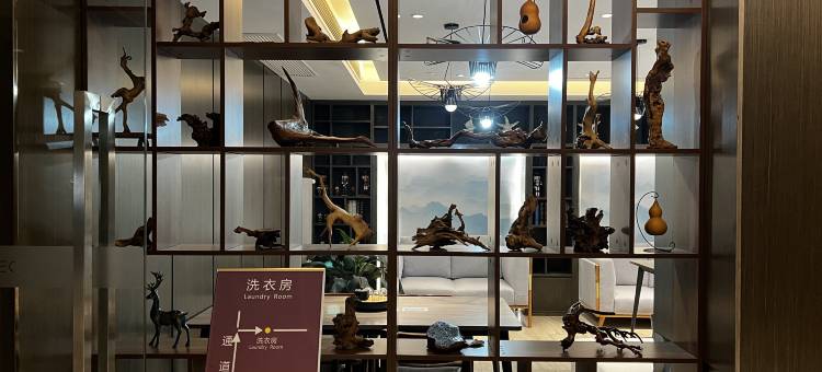 和颐至尚酒店(青岛火车站栈桥海景店)图片