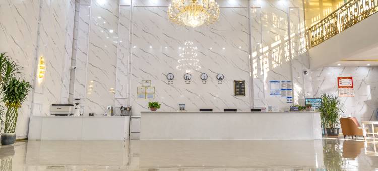 昆山嘉廷酒店(万象汇白马泾路地铁站店)图片